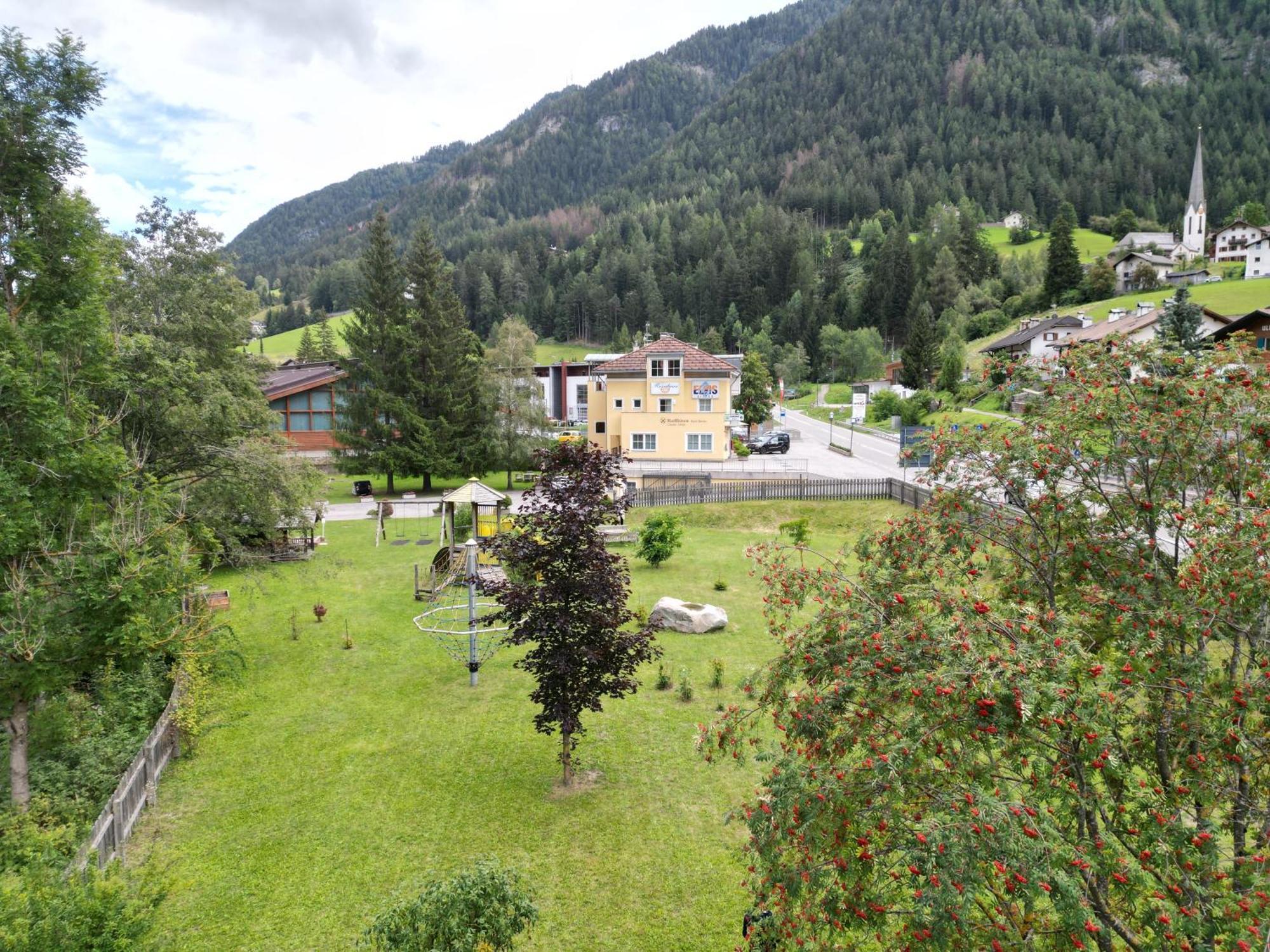 Appartmenthotel Residence Elvis Ortisei Exteriér fotografie
